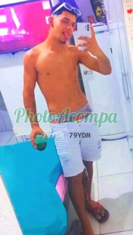 felipe-21-992203204-venha-gozar-comigo-sou-um-moreno-tatuador-big-0