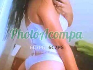 Julie Caboni [***] ninfeta deliciosa e com corpinho todo gostoso 