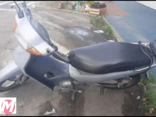 Moto Honda CB 300R CB 300R por R1000000 em CURITIBA PR