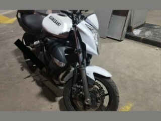 Moto Kawasaki ER 6N ER 6N por R2000000 em JUIZ DE FORA MG