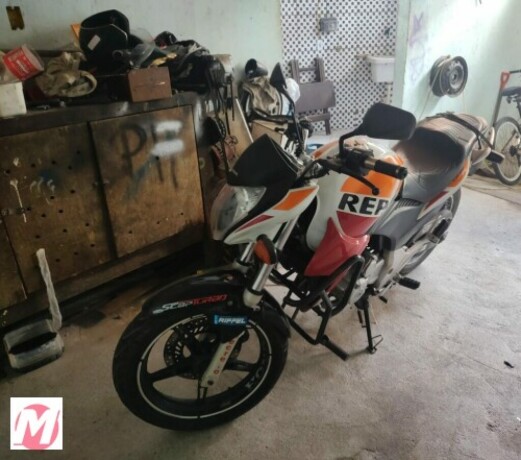 moto-honda-cb-300r-cb-300r-edicao-especial-por-r1350000-em-rio-de-janeiro-rj-big-0