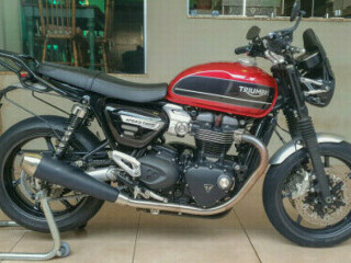 Moto Triumph Street Twin Street Twin por R4400000 em BARRETOS SP