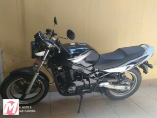 Moto Suzuki GS 500 GS 500 E por R1350000 em SO PAULO SP