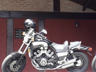 Moto Yamaha VMAX Vmax por R4500000 em BARUERI SP