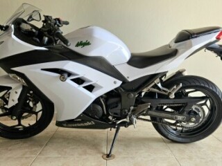 Moto Kawasaki Ninja 300 Ninja 300 por R2090000 em CERQUILHO SP