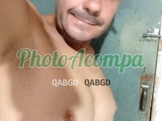 Orlando marido de aluguel pra garotas casadas precisando de carinho 