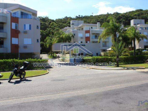 casa-de-temporada-em-praia-brava-florianopolis-santa-catarina-apartamentos-praia-brava-florianopolis-aluguel-no-verao-big-0