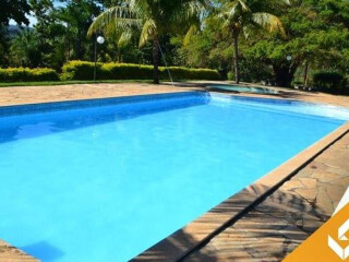 Chácara, Sítio e Rancho de temporada em Lago Corumbá, Caldas Novas Goiás. LINDA CHÁCARA C 3 QUARTOS SENDO 2 SUÍTES E PISCINA COM AQUECIMENTO SOLAR.