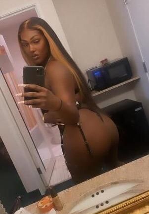 shemale-escort-in-los-angeles-ca-831-218-8971-big-2