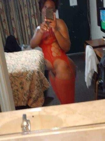 cashmere-female-escorts-in-chicago-il-312-962-9587-big-2