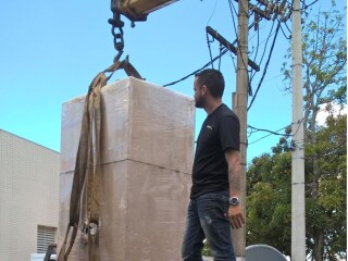 Caminhão Munck e Plataforma Hidráulica para Içamento em BH Buritis, Belo Horizonte - Fretes e mudanças 